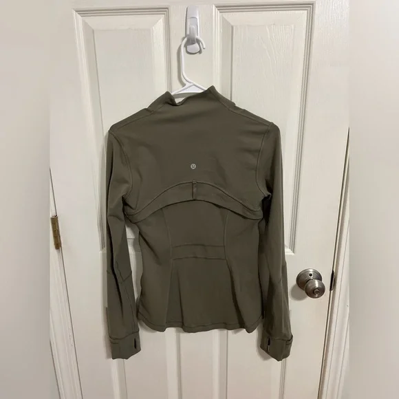 Lululemon Athletica Define Jacket - Picture 2 of 4